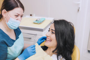 Cosmetic Dentistry in Lomita: Transform Your Smile with Modern Techniques