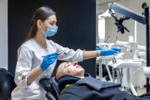 How to Find a Reliable 24-Hour Dentist in Lomita During a Dental Emergency